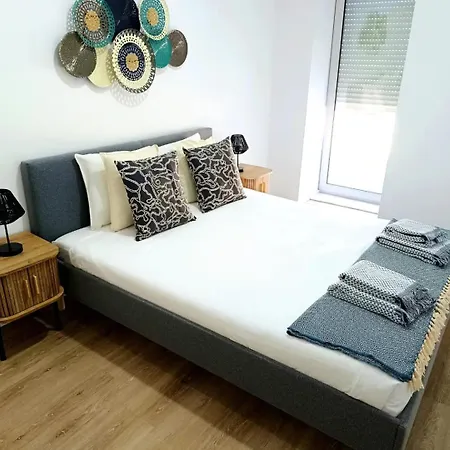 דירה Camoes Appartments פורטו
