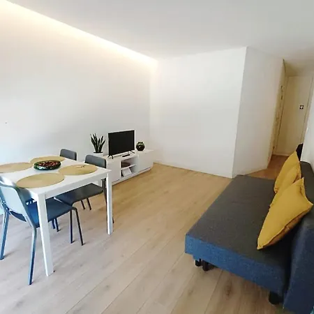 דירה Camoes Appartments *