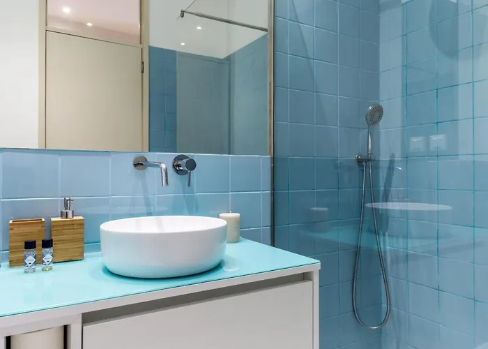 Camoes Appartments * 포르투