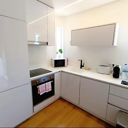 Camoes Appartments *